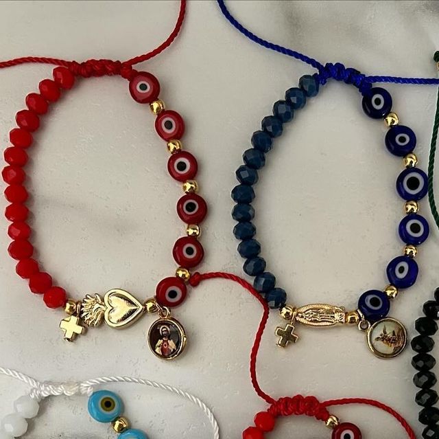 El yapımı bilekliki